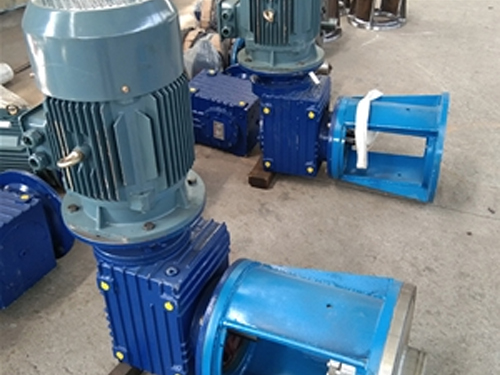 減速機(jī)的選用與維護(hù)注意事項(xiàng)